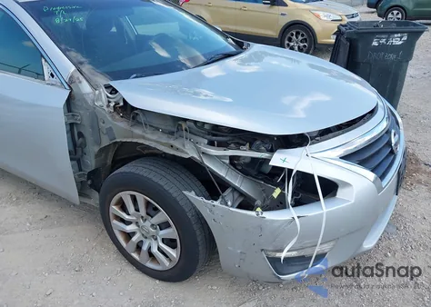 2013 Nissan Altima 2.5 S from USA, damaged, VIN 1N4AL3AP1DN577885